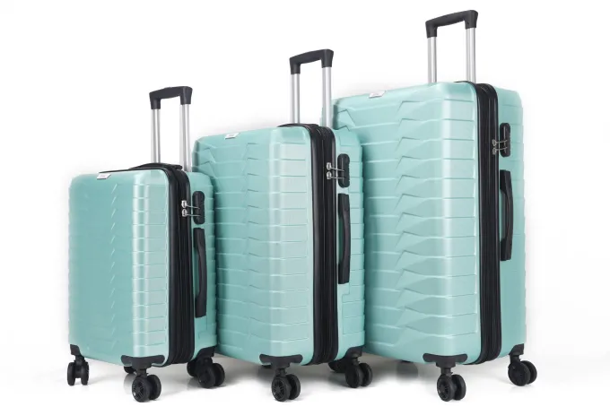 Silk & Salt MiraHANNA Expandable ABS Hard shell Lightweight 360 Dual Spinning Wheels Combo Lock 28 24 20 3 Piece LuggaSet^ Checked Luggage