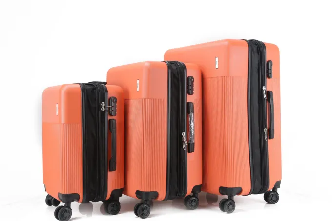 Silk & Salt ALVA Expandable ABS Hard shell Lightweight 360 Dual Spinning Wheels Combo Lock 28 24 20 3 Piece LuggaSet^ Checked Luggage