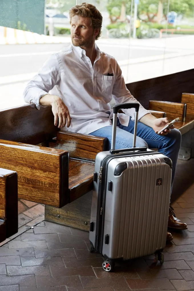 Silk & Salt SwissTech Exhibition 22 Polycarbonate Hard Side Check Lugga( Exclusive)^ Checked Luggage