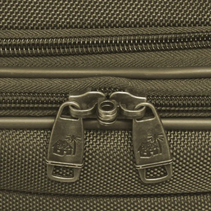 Silk & Salt Caribbean Joe 20'' Carry-On Spinner LuggaOLIVE GREEN 20^ Carry On Luggage