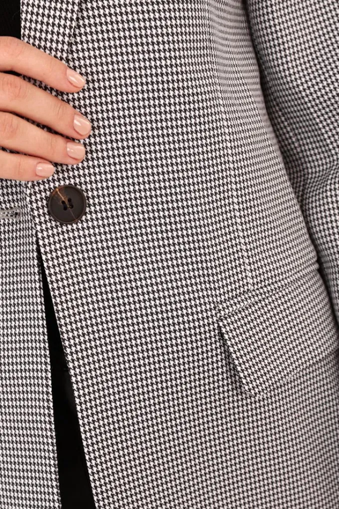 Silk & Salt boss lady jacket^ Coats & Jackets